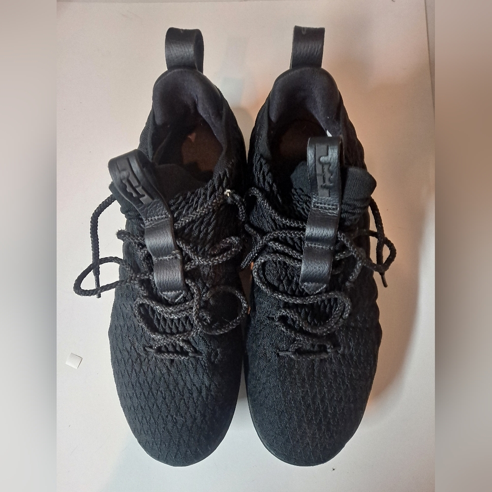 Black Nike Lebron 15 Low. Men Size 10.5